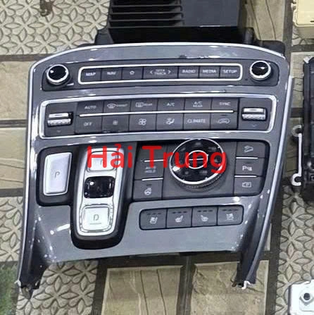 Bảng điều khiển công tắc điều hòa AC Hyundai Santafe 2022 2023 2024 2025
