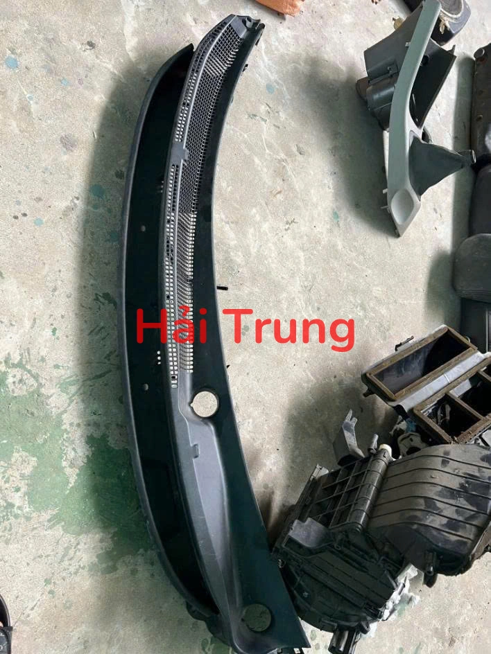 Máng nước chân kính chắn gió Kia Morning 2012-2018 Tháo Xe