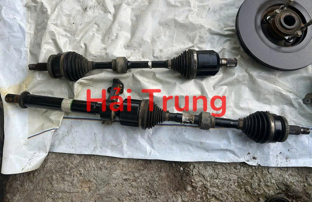 Cây láp, láp trung gian Kia Sedona 2019 2020 Tháo Xe