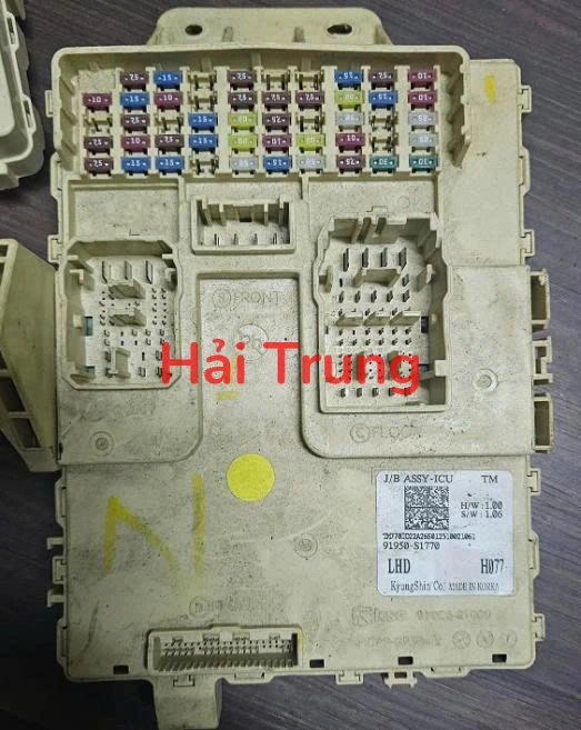 91950S1770 Hộp cầu trì Hyundai Santafe Tháo xe