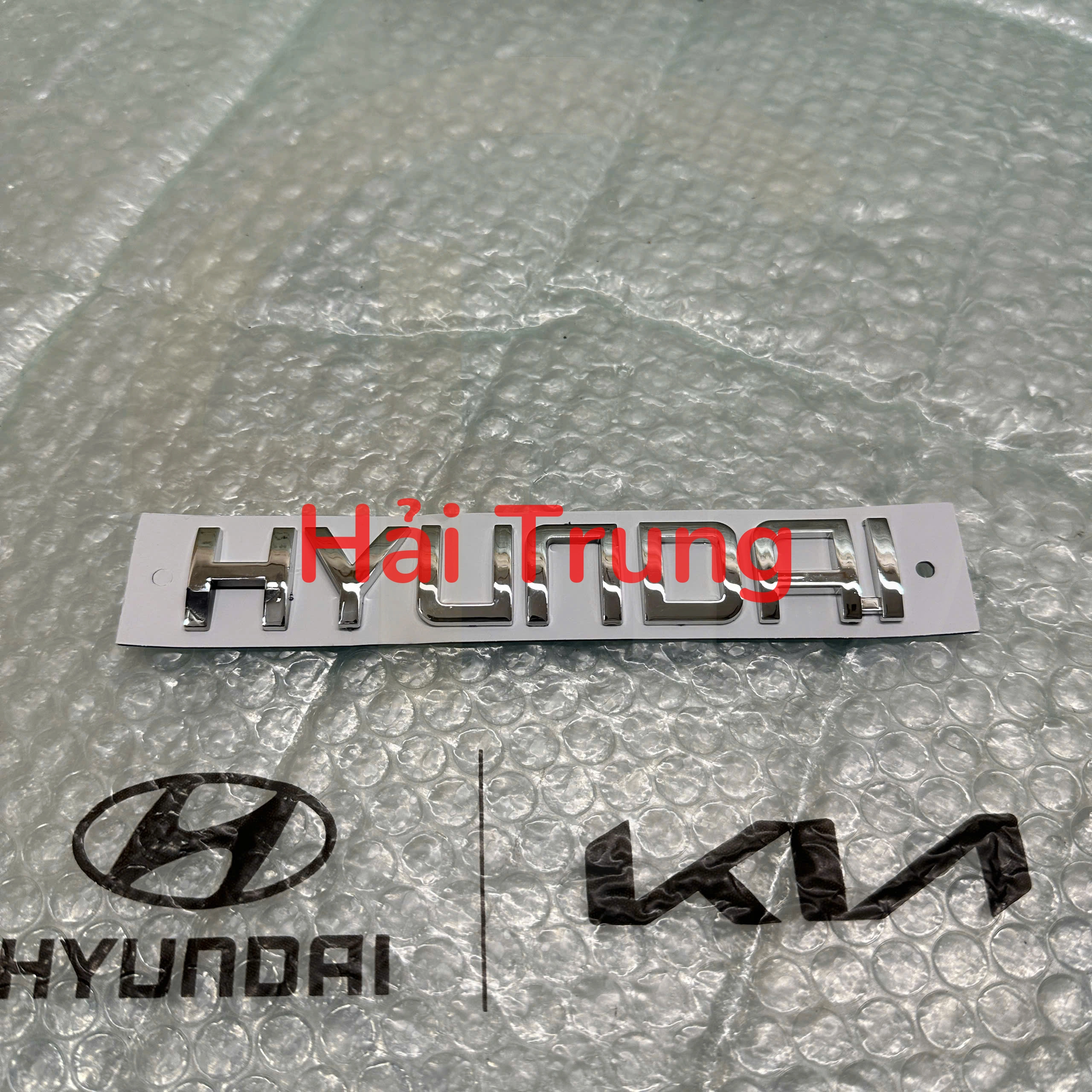 Chữ Hyundai cho xe Hyundai Avante 2011-2015