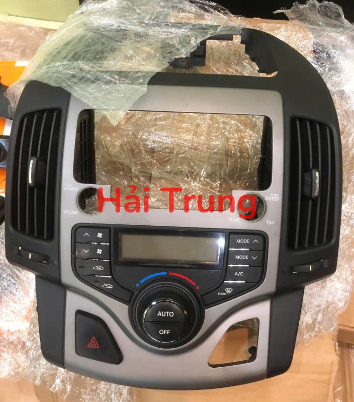 Tháo xe bảng điều khiển điều hòa Hyundai I30