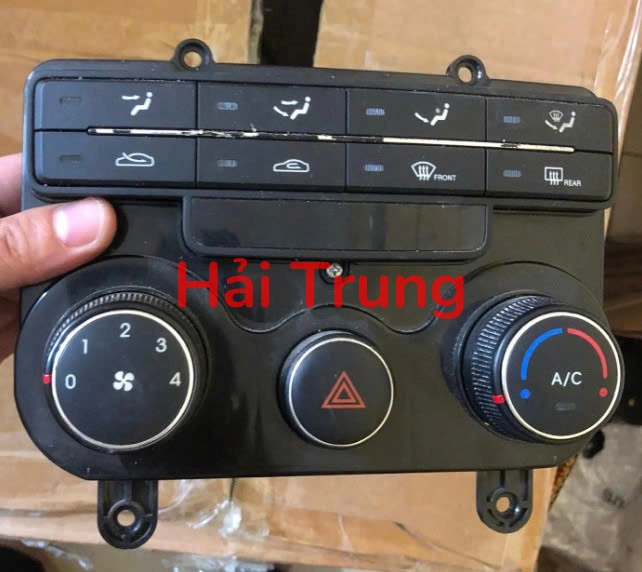 Tháo xe bảng điều khiển điều hòa Hyundai I30 giá rẻ