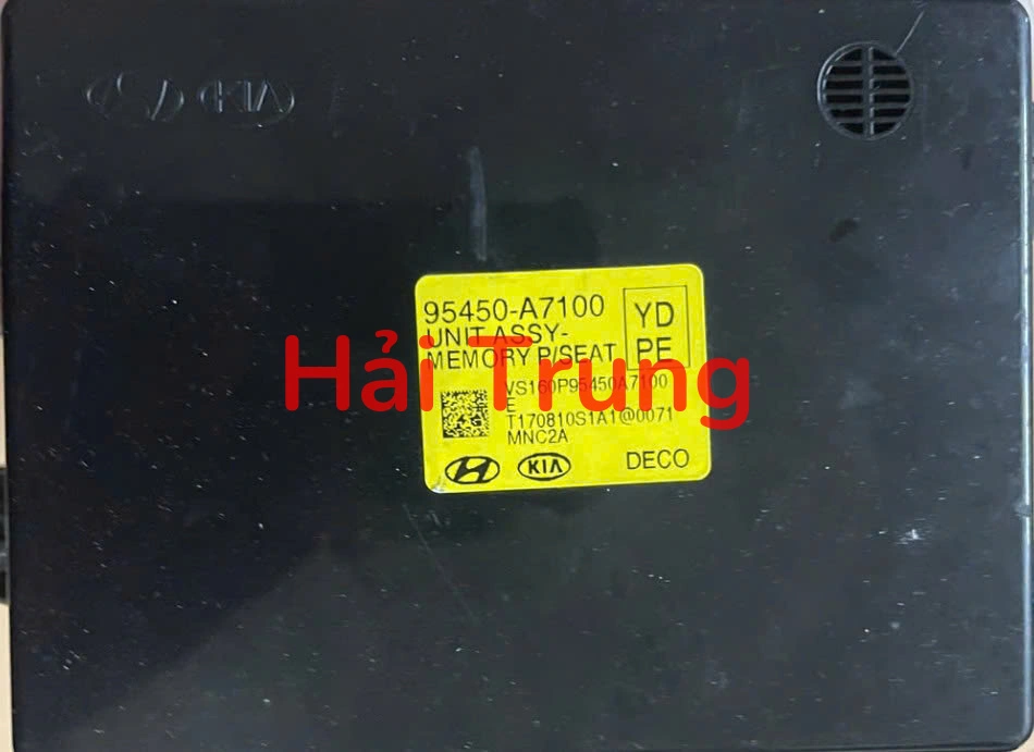 Hộp điều khiển ghế Kia Cerato 2012-2018 95450A7100