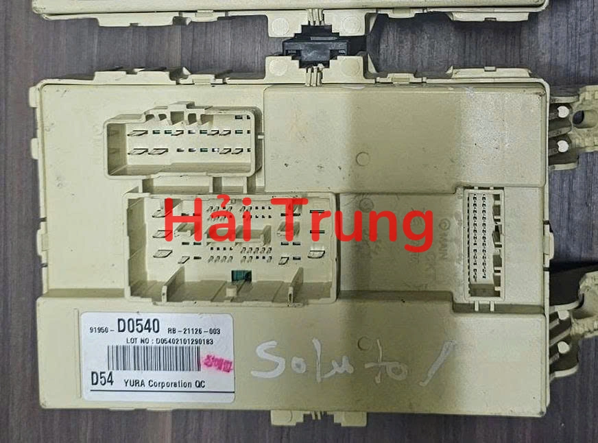 91950D0540 Hộp cầu trì trong xe Kia Soluto Tháo xe
