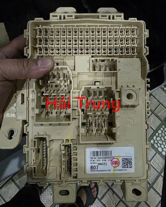 91951N9071 Hộp cầu trì trong xe Hyundai Tucson 2021 2022 2023 2024