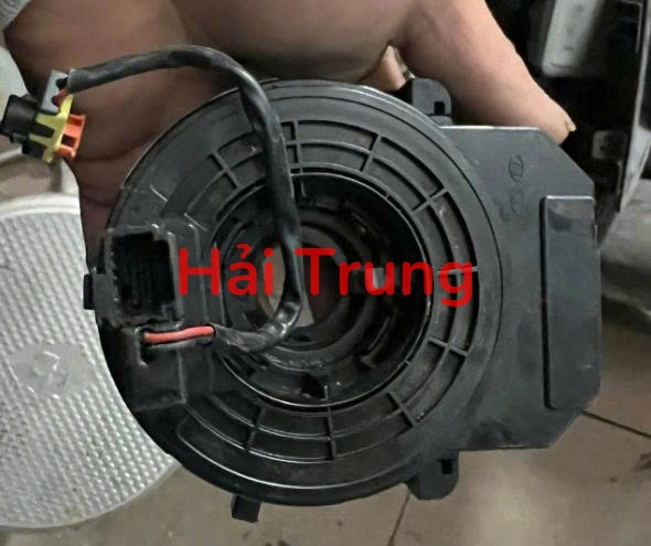 Cáp còi Kia Cerato 2017 Tháo Xe