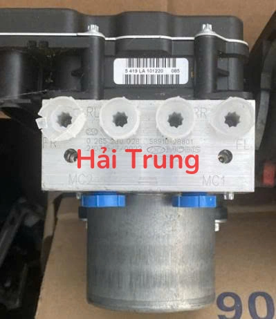 589102B801 Tháo xe Cụm ABS Hyundai Santafe 2006-2009