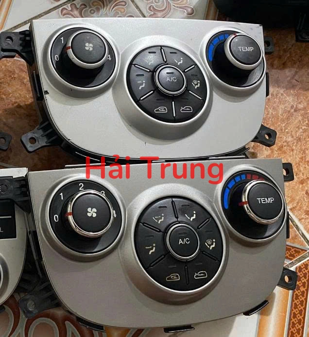 Tháo xe bảng điều khiển công tắc điều hòa Ac Hyundai Santafe 2009-2012