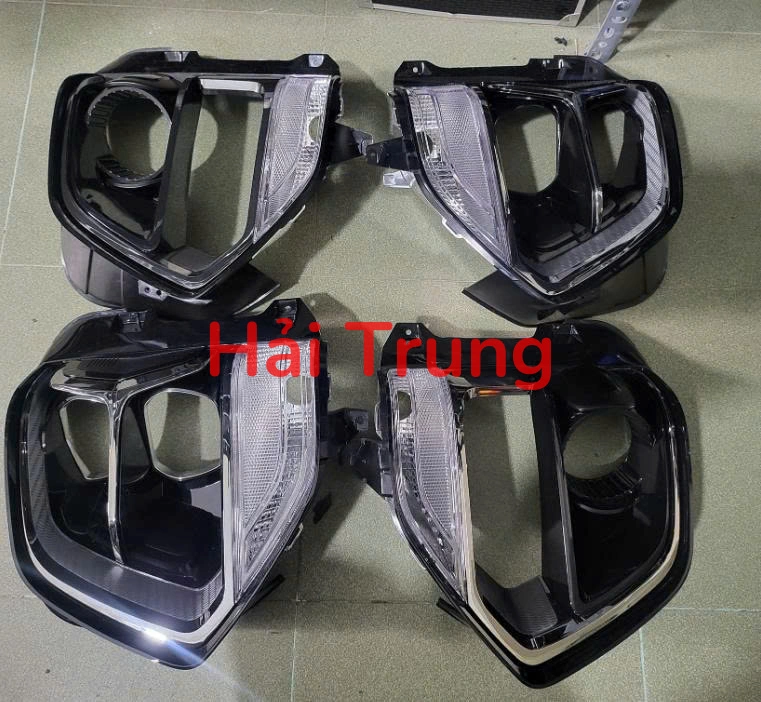 Mặt dưỡng đèn pha Hyundai Santafe 2019-2021 Tháo Xe Mới Giá Tốt Zin