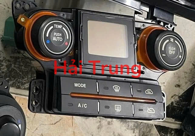 Tháo xe bảng điều khiển công tắc điều hòa AC Kia Carens