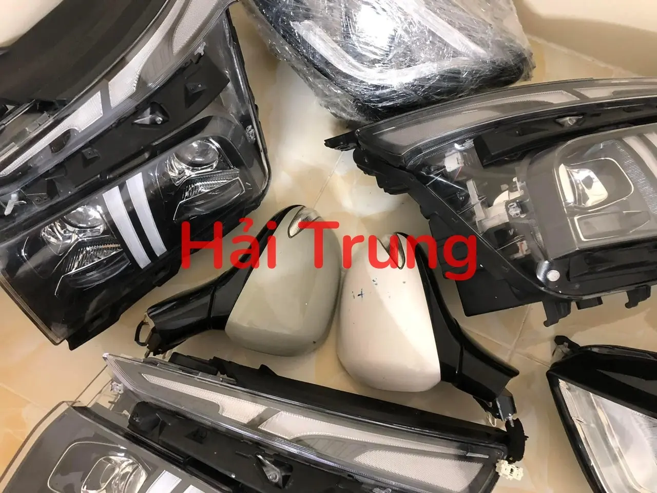 Đèn pha-Gương chiếu hậu Hyundai Santafe 2022 tháo xe zin đẹp