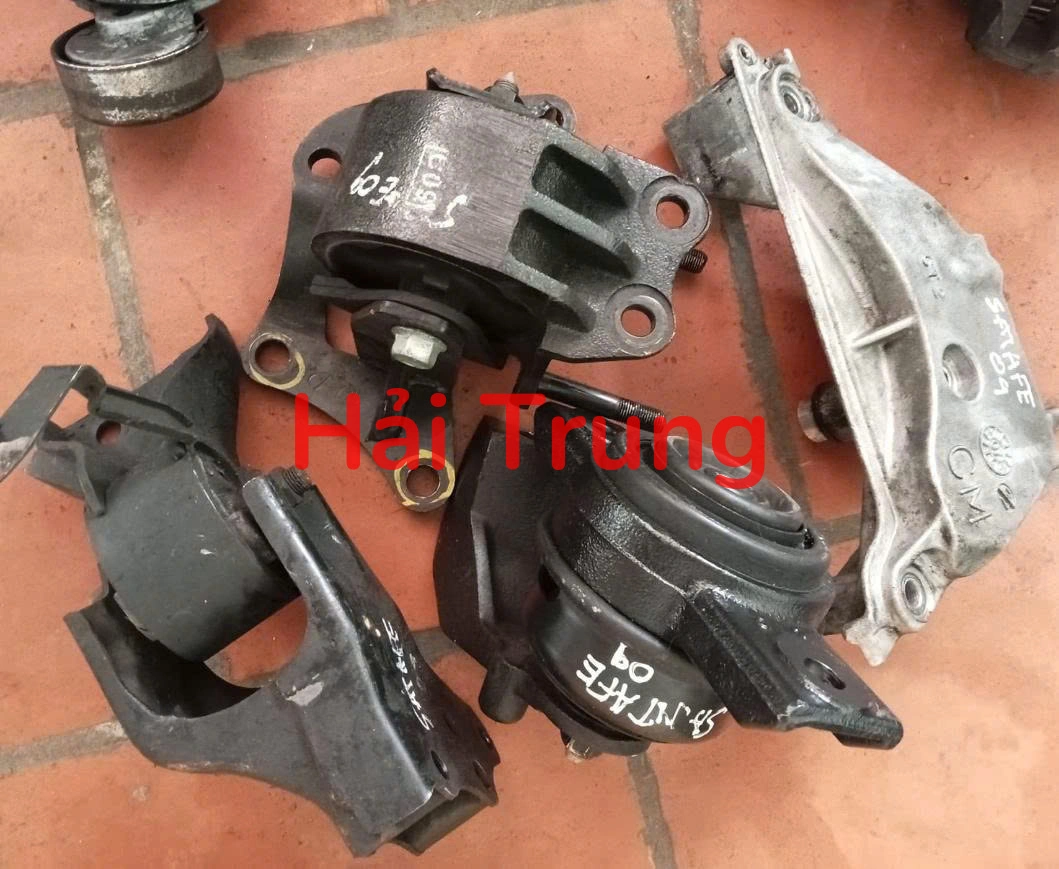Bộ chân máy đầy đủ Hyundai Santafe 2009 2010 2011 Tháo Xe