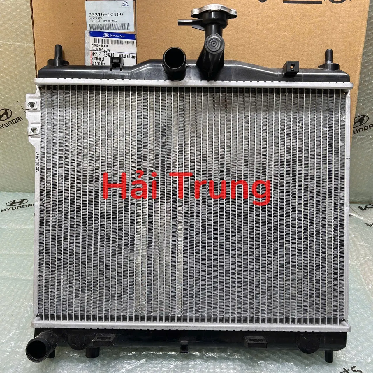 Két nước Hyundai Getz chính hãng 253101C100