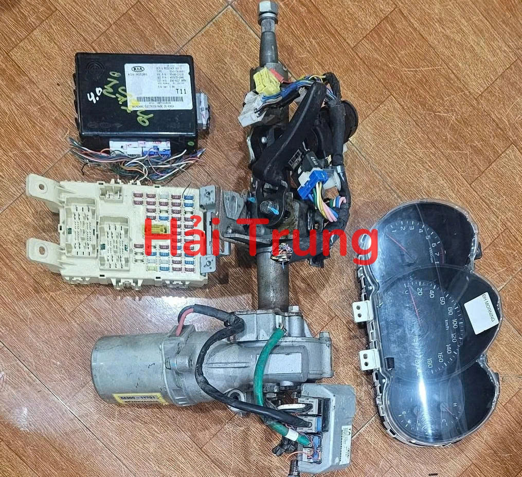 Tháo xe phụ tùng điện KIA MORNING Hộp điện, Hộp cầu trì, Hộp túi khí, Đồng hồ, Công tắc điều hòa, Màn hình, ECU