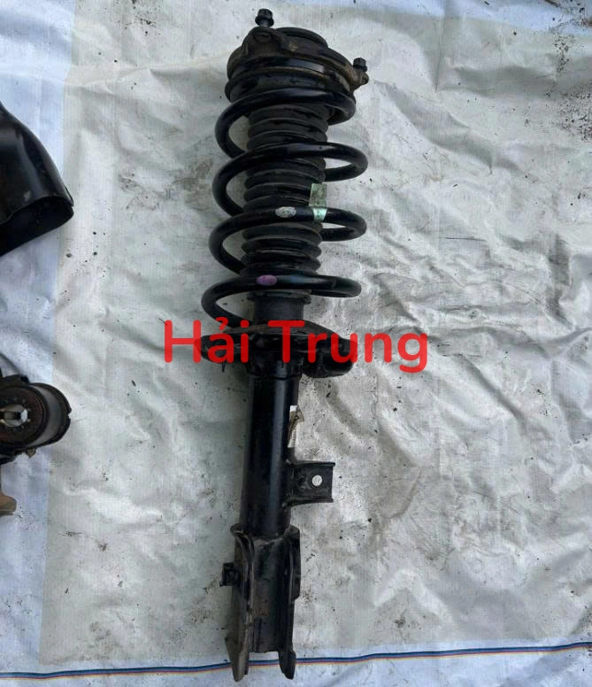 Giảm xóc Kia Sedona 2019 2020 Tháo Xe