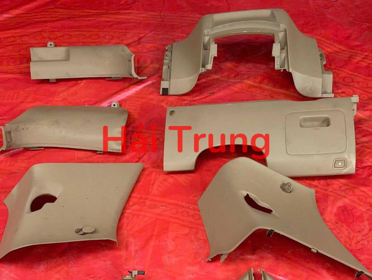 Ốp nội thất trong xe Kia Sedona 2019 2020 Tháo Xe