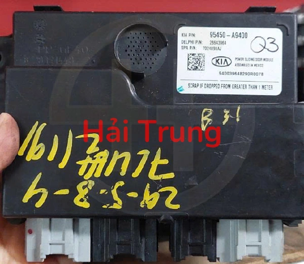 Hộp điều khiển cửa lùa Kia Sedona 95450A9400