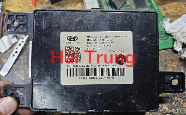 95450S1000 Tháo xe Hộp điều khiển ghế Hyundai Santafe 2022 2023 2024