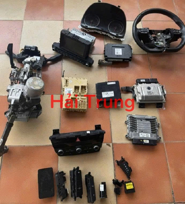 Tháo xe Phụ tùng ELANTRA Cọc lái, Đồng hồ, công tắc điều hòa