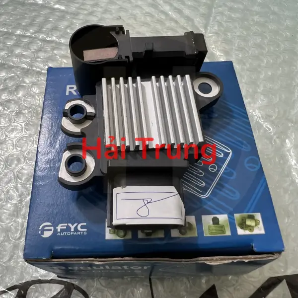 IC máy phát (tiết chế) Kia Morning 3 giắc 2012