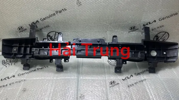 Xương cản sau Kia Seltos chính hãng 