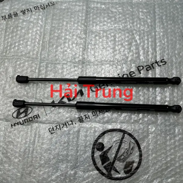 Ty chống capo Hyundai Santafe chính hãng