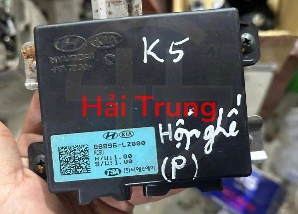 88B96l2000 hộp điều khiển ghế Kia K3 2022-2024