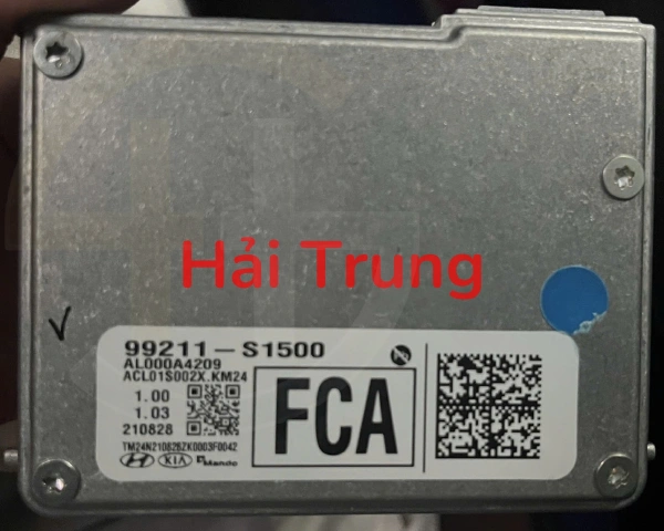 Hộp camera quan sát phía trước Hyundai Santafe Tháo Xe 99211-S1500