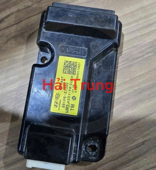 881P6S1200 Hộp điều khiển sưởi ghế Hyundai Santafe 2019 2020 Tháo xe