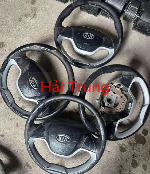 Vô lăng Kia Morning Tháo xe