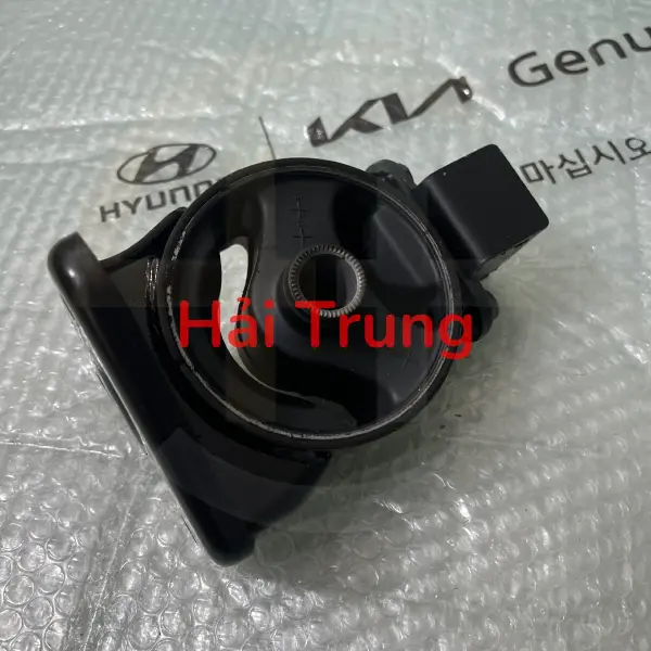 Cao su chân máy trước Sorento chính hãng