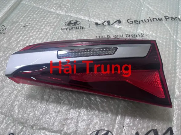Đèn hậu trong Kia Seltos 2024 chính hãng