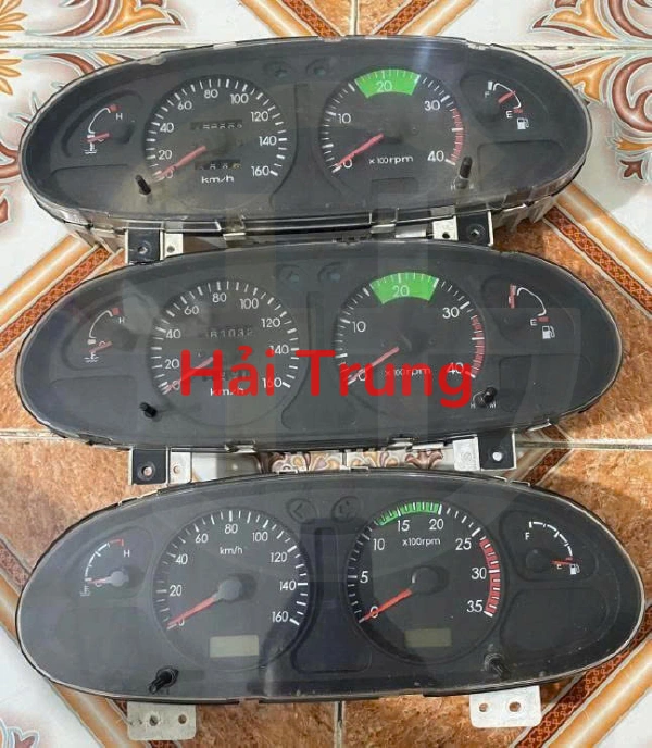 Tháo xe Đồng hồ táp lô xe tải Hyundai Mighty