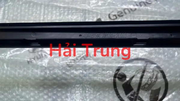 Nẹp chân kính chắn gió Hyundai I30 2008-2011 chính hãng 861312L000, 861322L000