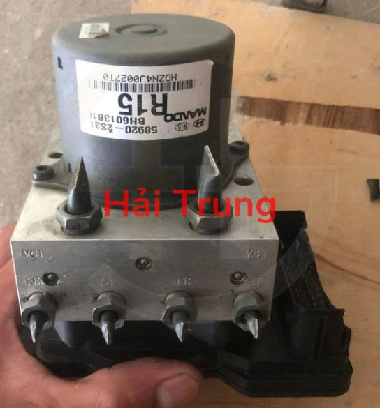 589202S310 Tháo xe Cụm ABS Hyundai Tucson 2009-2012