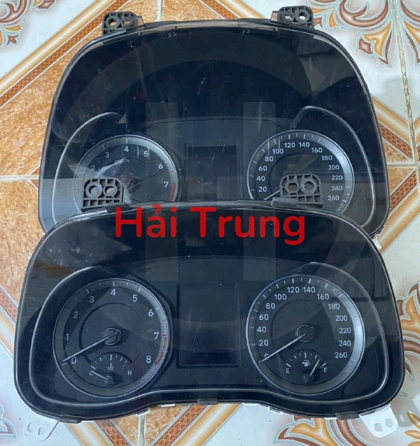 Tháo xe Đồng hồ táp lô Hyundai Kona 2019-2023