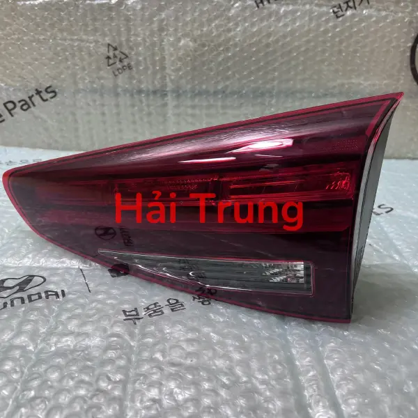 Đèn hậu trong Hyundai Tucson 2013 chính hãng
