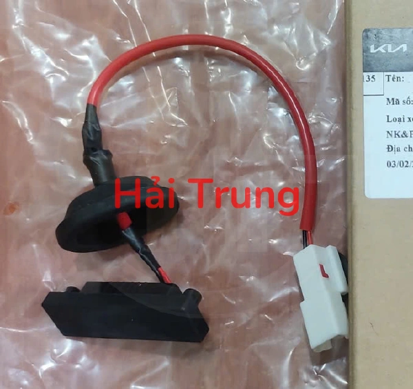 Công tắc mở cốp hậu Kia Seltos 2020-2025 81820Q6000