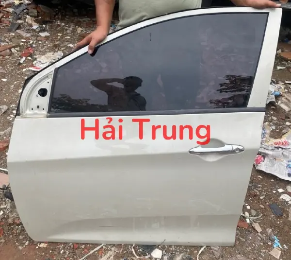 Cánh cửa trước Kia Morning