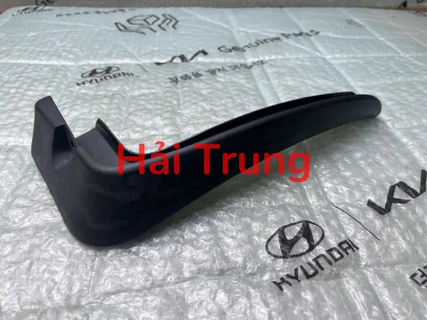 chắn bùn bánh sau Hyundai Santafe chính hãng