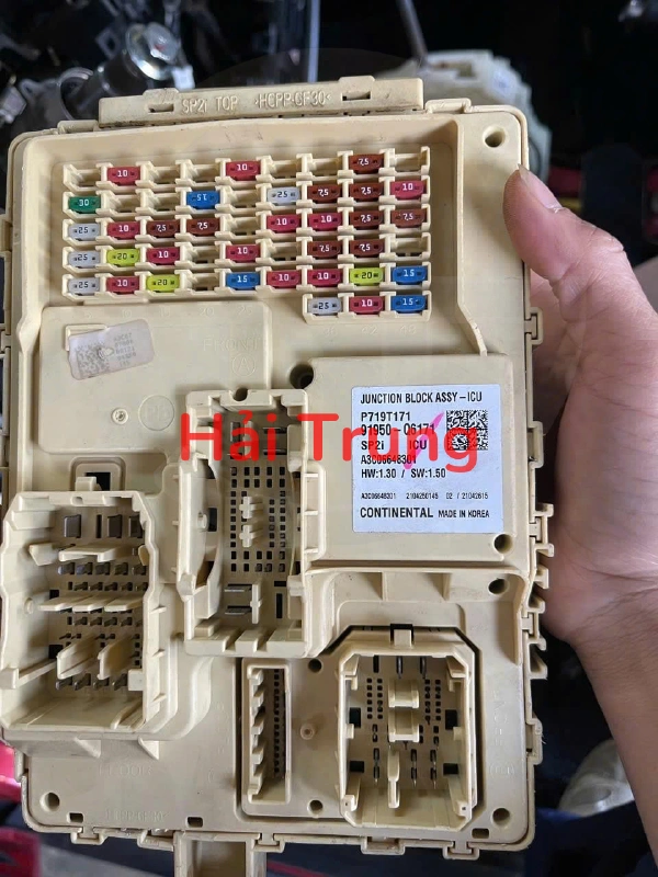 91950Q6171 Hộp cầu trì Kia Seltos 2022 2023 2024 Tháo xe