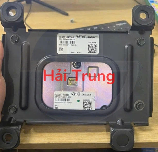 96370R0300 Hộp khuếch đại âm thanh Hộp Âm Ly Kia Carnival 2021-2025 Tháo xe