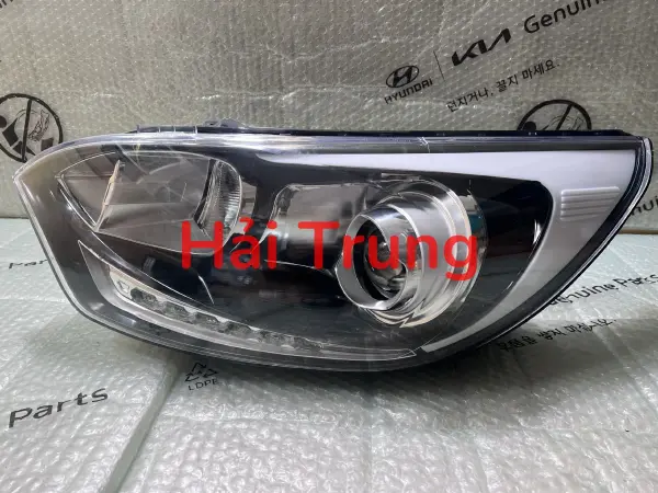 Đèn hậu Kia Rondo 2015 chính hãng