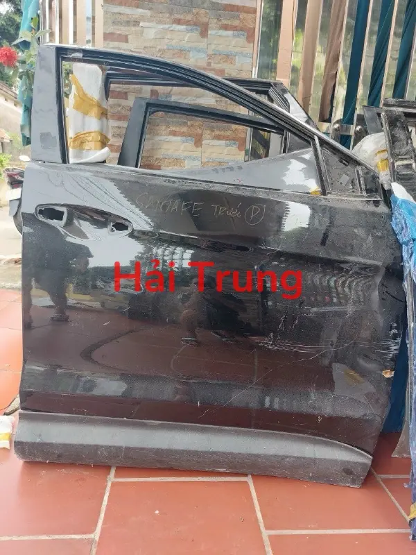 Cánh cửa Hyundai Santafe