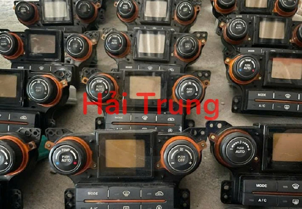 THÁO XE SỐ LƯỢNG ĐỒNG HỒ TÁP LÔ KIA CARENS