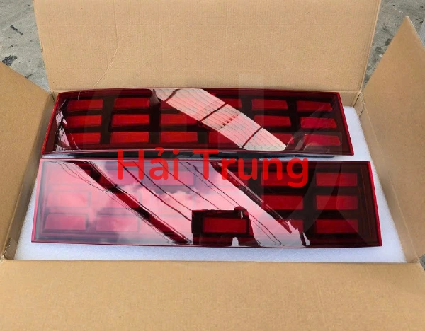 vĐÈN HẬU ĐỘ HYUNDAI SANTAFE 2025 2026 2027