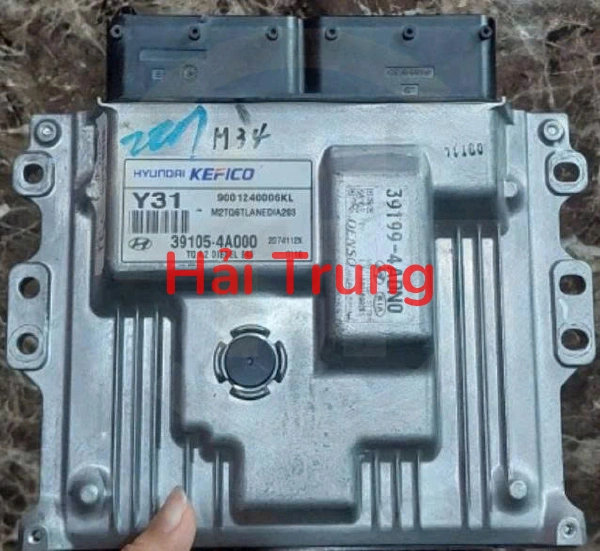 Tháo xe Hộp điều khiển động cơ hộp đen Ecu Hyundai Solati 391054A000
