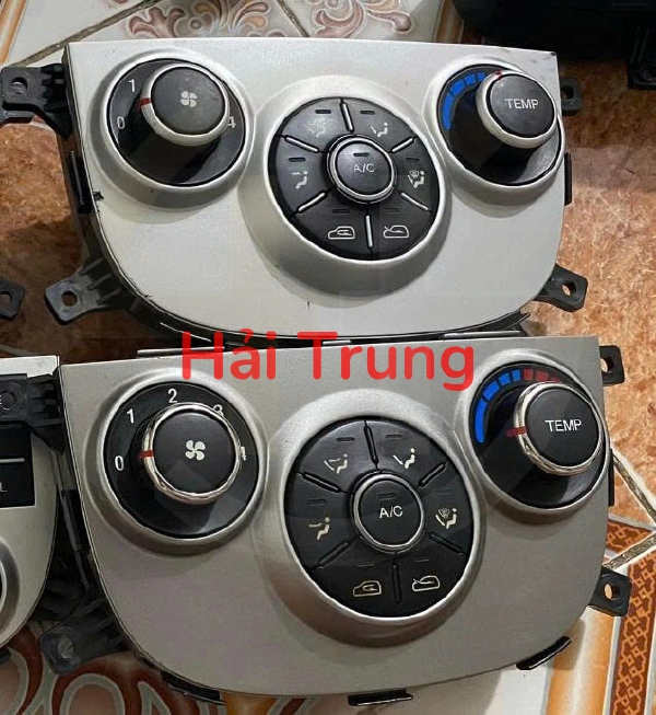 Tháo xe bảng điều khiển công tắc điều hòa Ac Hyundai Santafe 2009-2012