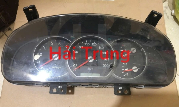 Tháo xe Đồng hồ táp lô Kia Carnival 2005 2006 2007